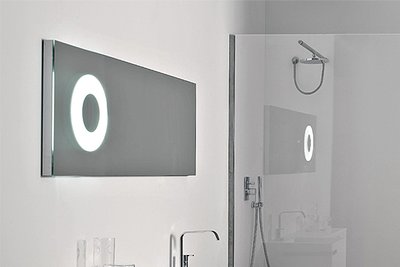Antonio Lupi Зеркало 240x75h с неон. подсветкой и каркасом из блест. стали, FLASH75N/240 FLASH75N/240 фото