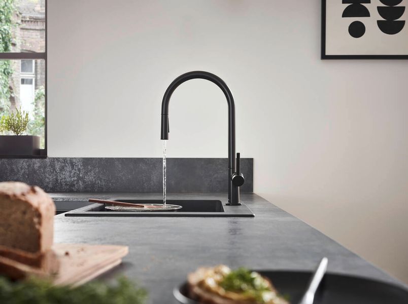 Смеситель hansgrohe Talis M54 для кухонной мойки с выдвижным душем, черный матовый 72801670 72801670 фото