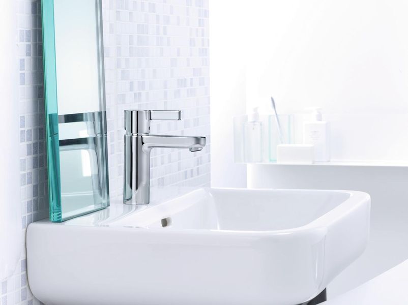 Смеситель hansgrohe Metris S для раковины со сливным гарнитуром, хром 31060000 31060000 фото