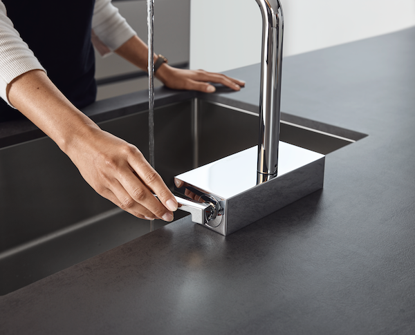 Змішувач hansgrohe Aquno Select M81 для кухонного миття з висувним душем, чорний матовий 73830670 73830670 фото